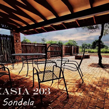 Sondela Nature Reserve & Spa Chalets Bela-Bela Exterior photo