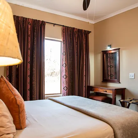 Sondela Nature Reserve & Spa Chalets Bela-Bela Room photo